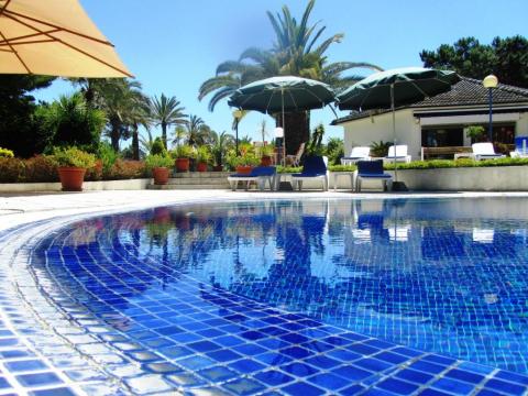 Costa de Caparica Vacation Rentals