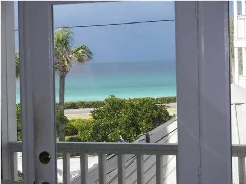 Tradewinds And Summer Breeze