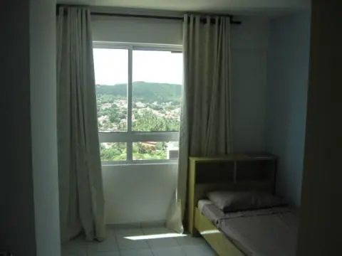 Fully Furnished 3 Bed Beach Apartment