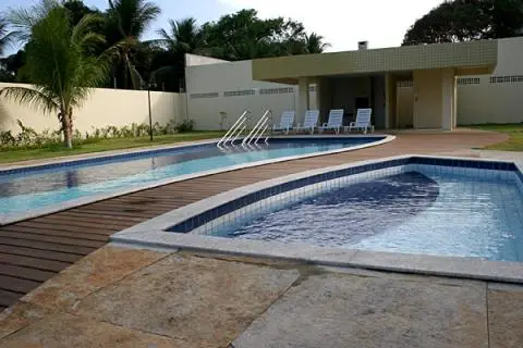 Fully Furnished 3 Bed Beach Apartment