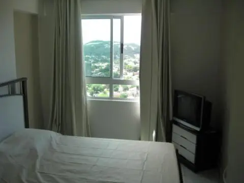 Fully Furnished 3 Bed Beach Apartment