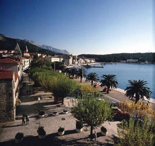 Makarska Vacation Rentals