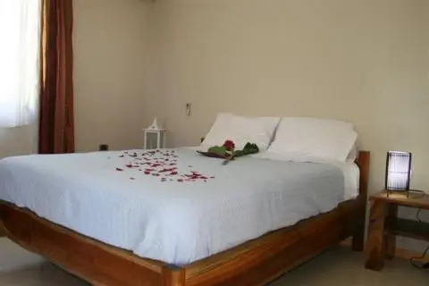 FUEGO LODGE - Affordable Private Comfort