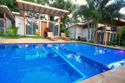 FUEGO LODGE - Affordable Private Comfort