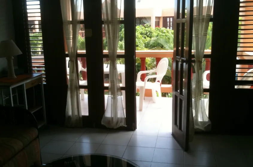 Caribbeanbeachfrontcondorentaldotcom