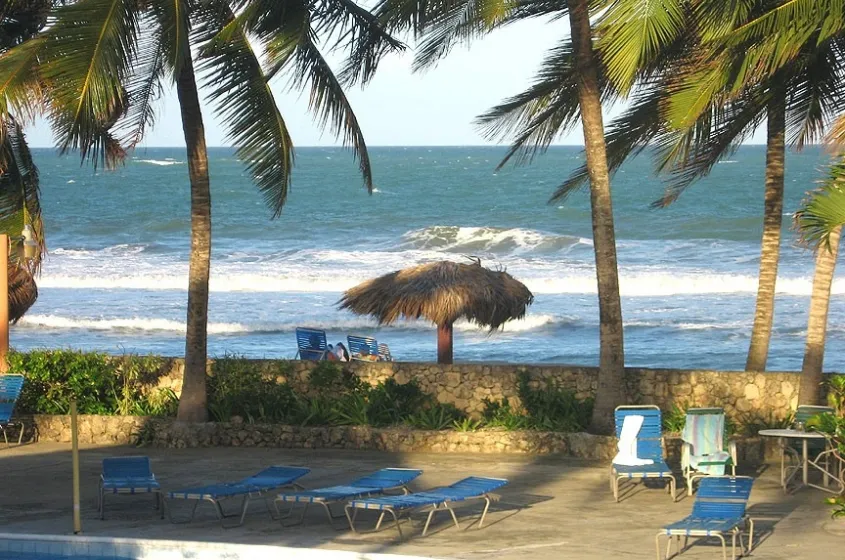 Caribbeanbeachfrontcondorentaldotcom