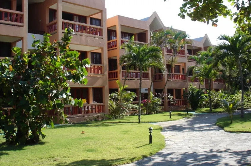 Caribbeanbeachfrontcondorentaldotcom