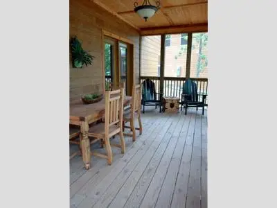 New 4 Master Suite Lodge Near SDC Packed