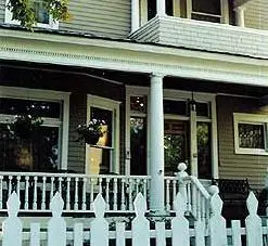 Crescent Lily Inn
