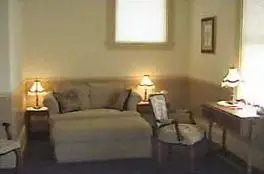 Crescent Lily Inn
