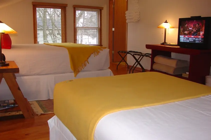 Timeaway Lodge Vacation Home Rental At River House Bb Rockfordil