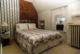 The Dove Inn Bed And Breakfast
