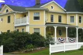 Lily House Bed And Breakfast