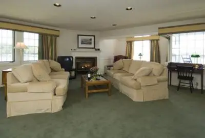 The Inns And Spa At Mill Falls