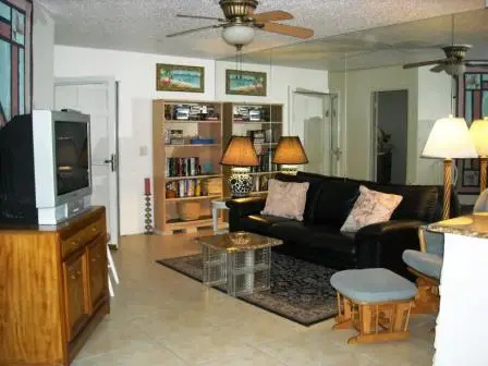 Delightful Family Beach House with WiFi