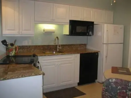 Delightful Family Beach House with WiFi