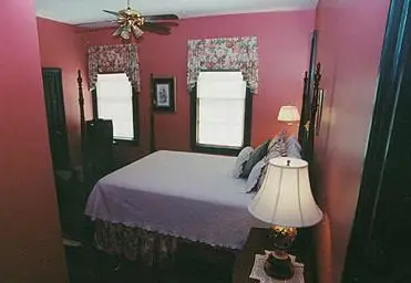 Spencer House Inn Bed And Breakfast