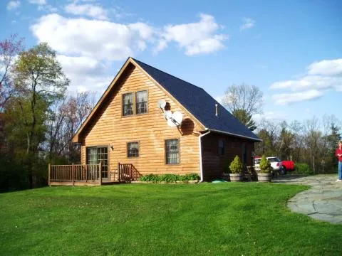 Hilltop Guest Cottage