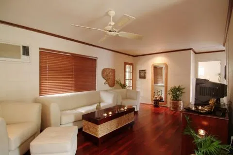 Trinity Tropical Oasis Holiday House