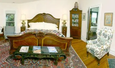 Biltmore Village Inn