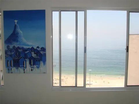 5 Bedroom 4-story 4000 sqft penthouse