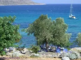 Gialos village beach apartments