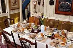 Hawthorne Inn