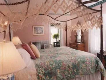 The Graycote Inn