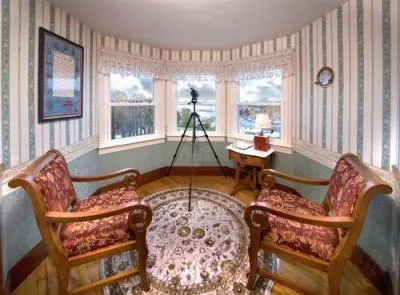 The Kingsleigh Inn Bed And Breakfast