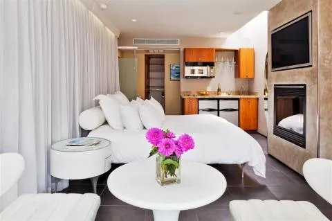 14 West Boutique Hotel