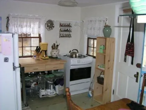 Beautful Cottage On Old Cape Cod