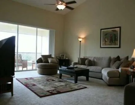 Stonebridge Commons Condo for rent