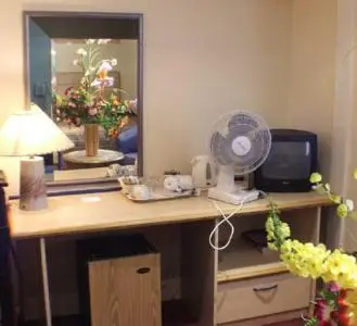 Eden Plaza Hotel