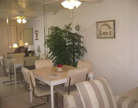 Palm Springs Villas II