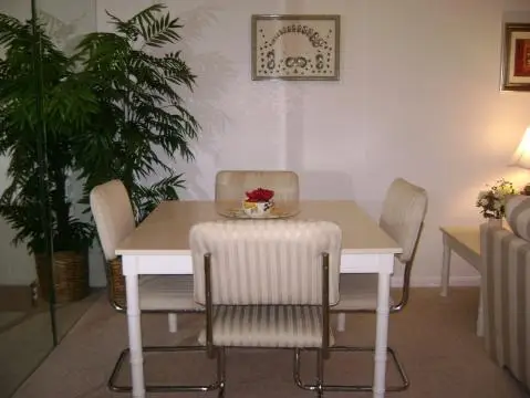 Palm Springs Villas II