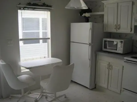 Four lakes Golf Community