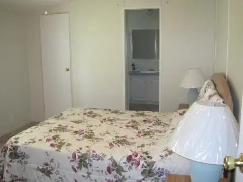 Four lakes Golf Community