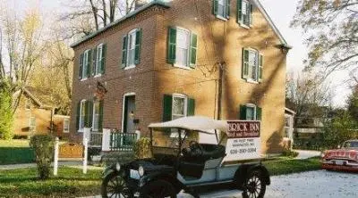 Brick Inn Bed And Breakfast