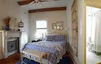 Hill House Bed And Breakfast Inn
