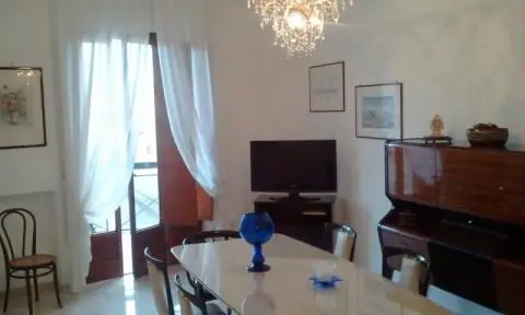 Beautiful large apartment in Italy
