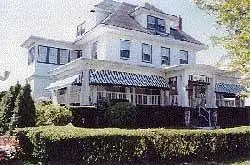 Avon Manor Inn