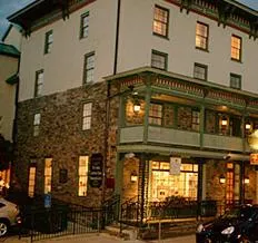 Lambertville Inn