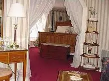 Amity Rose Bed And Breakfast Inn
