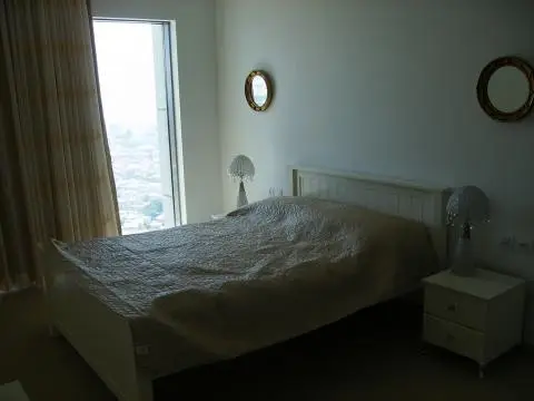 Spacious apartment NEVE TSEDEK TOWER