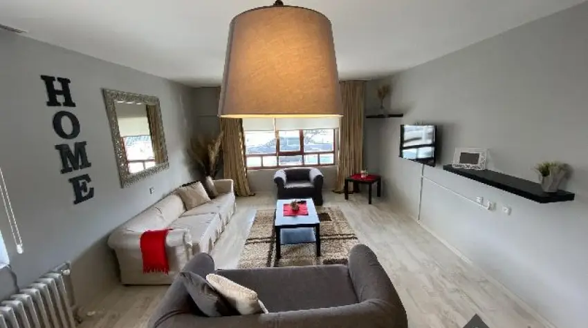 Hastanelerin Yaninda Merkezi Konumda Kiralik E Yali Daire