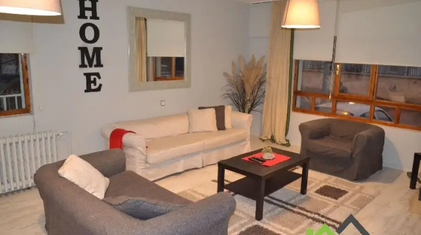 Hastanelerin Yaninda Merkezi Konumda Kiralik E Yali Daire