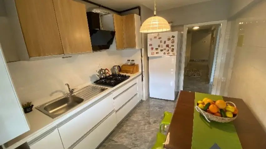 Hastanelerin Yaninda Merkezi Konumda Kiralik E Yali Daire