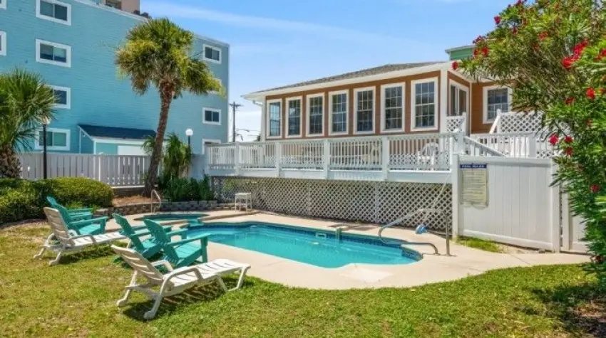 Luxurious Beach House Private Pool And Hot Tub Jolly Mon