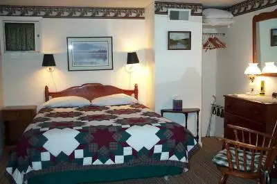 Country Road Lodge Bed And Breakfast