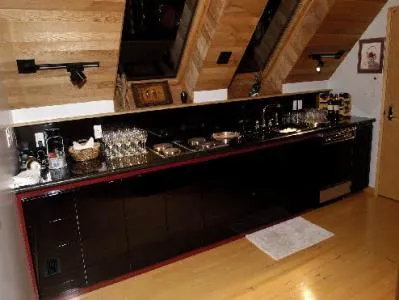 The Deep Cove Chalet